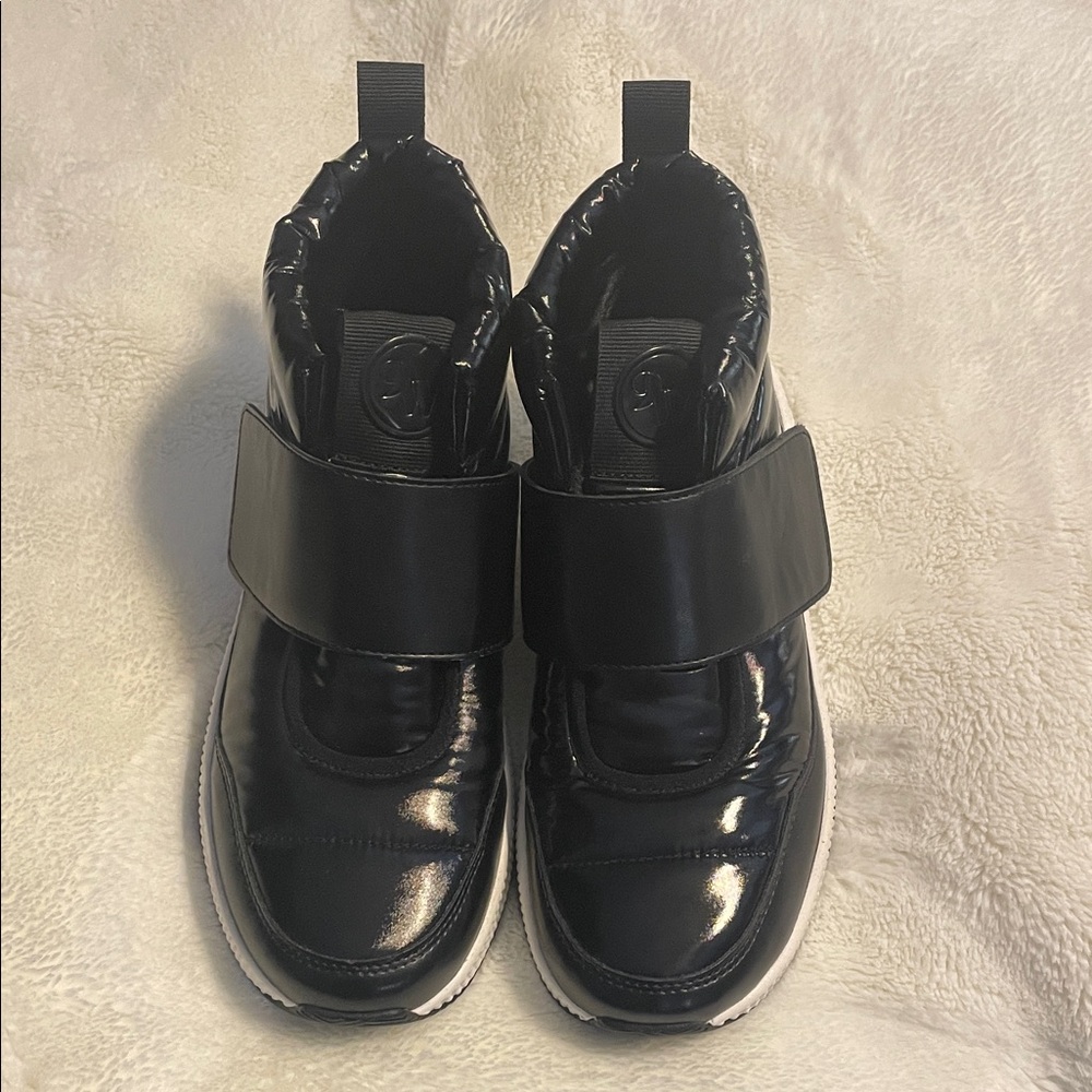 Nine West Black Ankle Booties